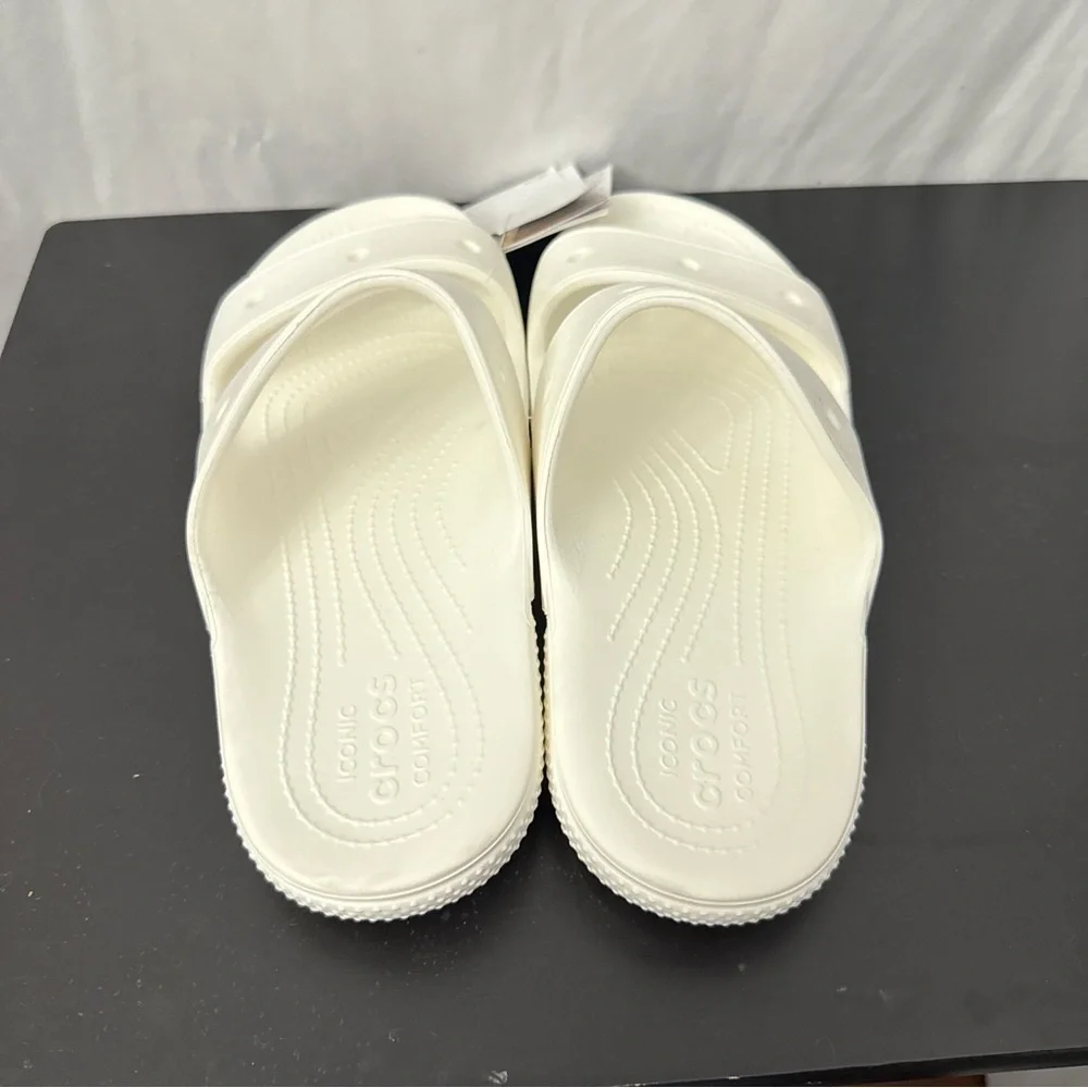Crocs Classic Sandals Men's Size 9 Women's Size 11